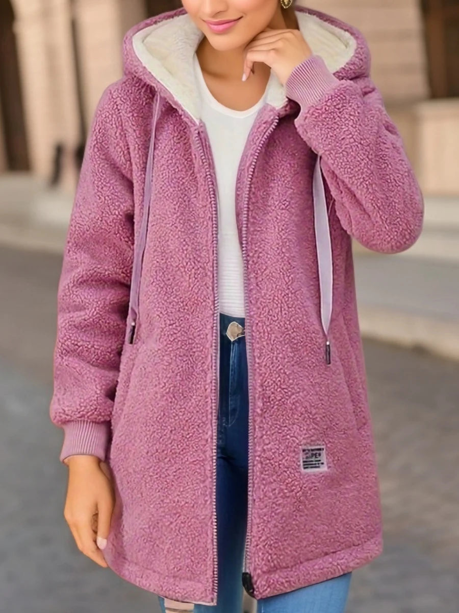 Casaco Teddy Feminino com Capuz Elegante