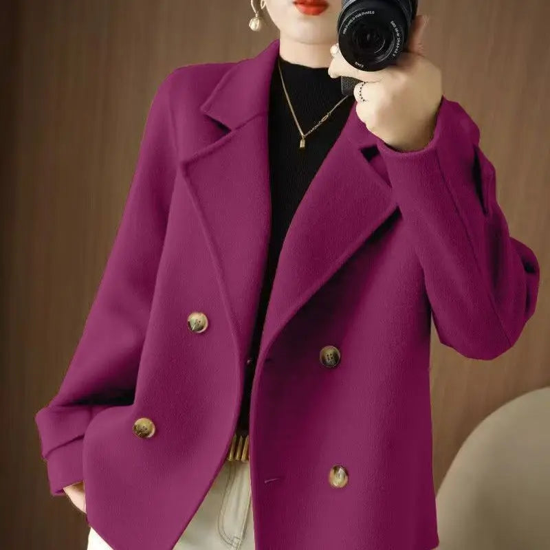 Casaco Feminino em Lã Divine Essence