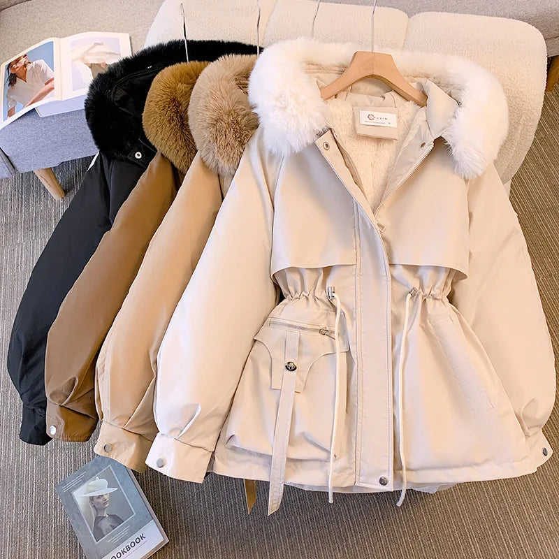 Jaqueta Feminina de Inverno com Capuz de Pelo Elegante
