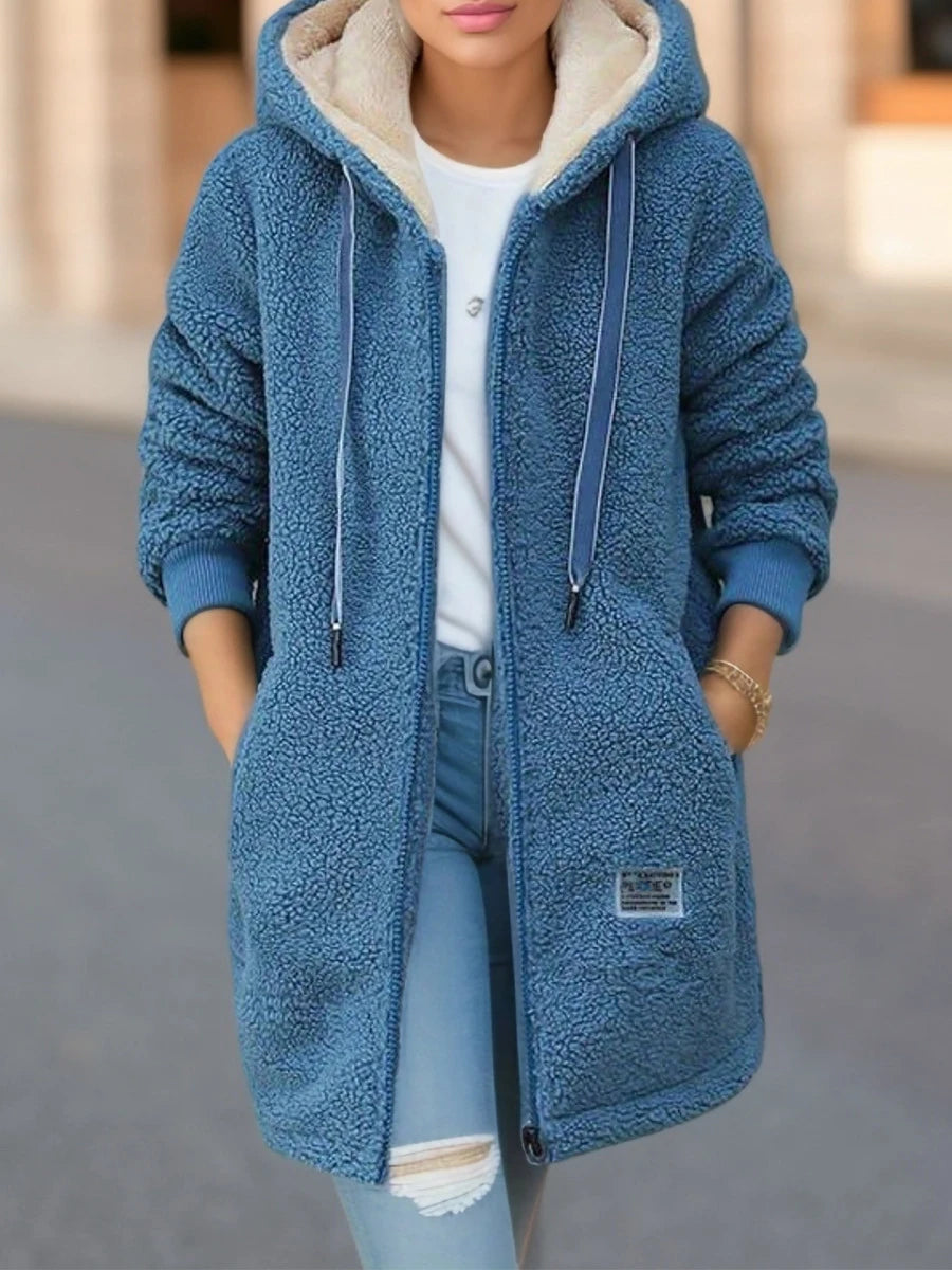 Casaco Teddy Feminino com Capuz Elegante