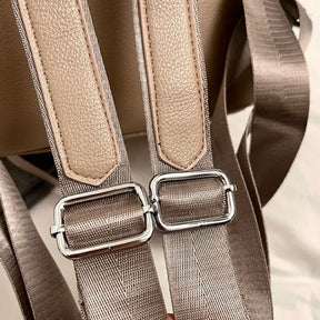 Mochila e Bolsa de Ombro Versátil Feminina Elisa