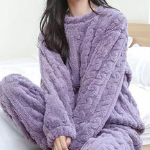 Conjunto Pijama Feminino em Veludo - AnaBelle