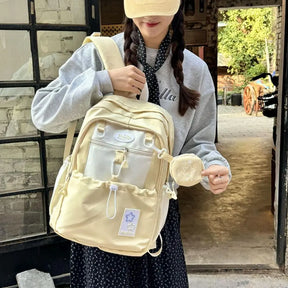 Mochila Feminina Estrela em Nylon — Ideal para Estudantes e Uso Casual