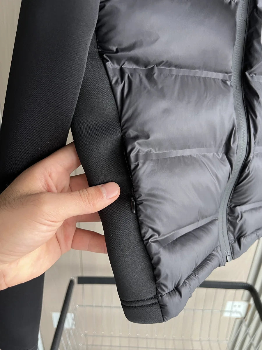 Jaqueta Feminina de Inverno Leve com Capuz e Zíper — Modelo Esportivo de Manga Longa