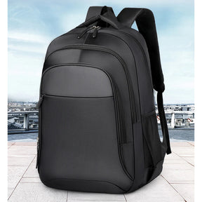 Mochila com Alças Acolchoadas e Bolsos Laterais — Ideal para Trabalho, Escola e Viagem