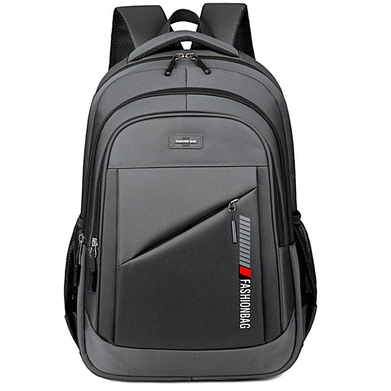 Mochila Masculina Monocromática Design Fashion 2026