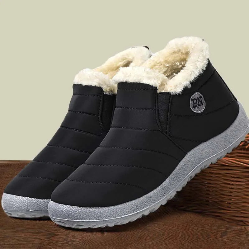 Bota Feminina de Inverno Comfort Peluciada