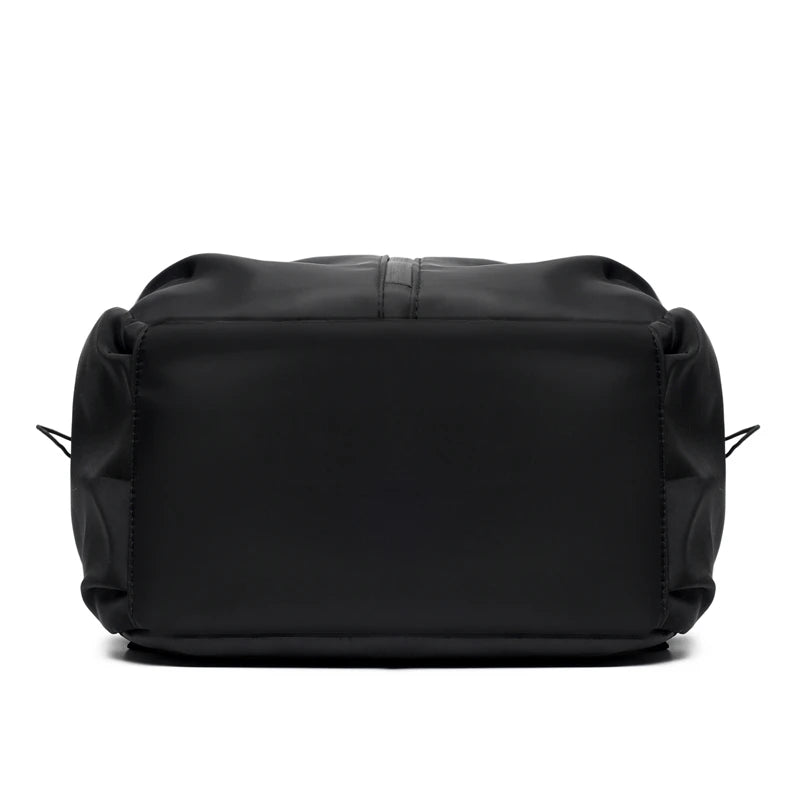 Mochila Unissex Esportiva e Casual 14” de Grande Capacidade com Pingente Decorativo